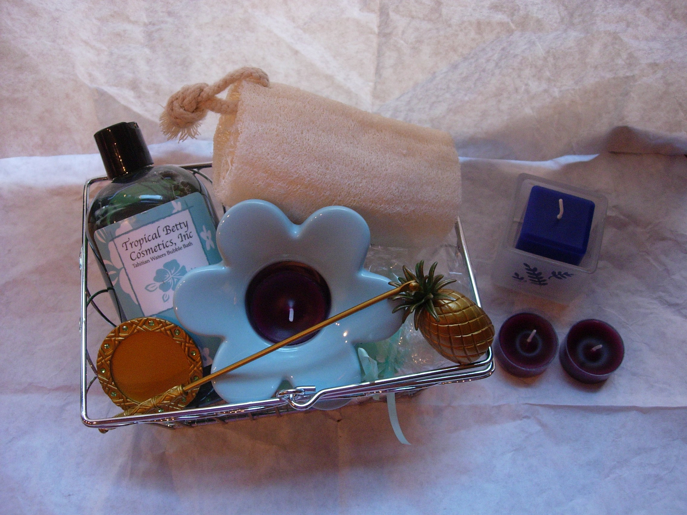 Island Indulgences Bath & Body Basket