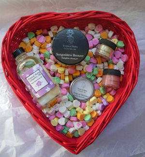 Aloha Hearts Basket